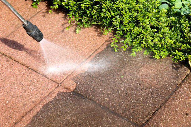 Why Choose Our Certified Pressure Washing Experts for Your Project Needs in Wetumpka, AL?